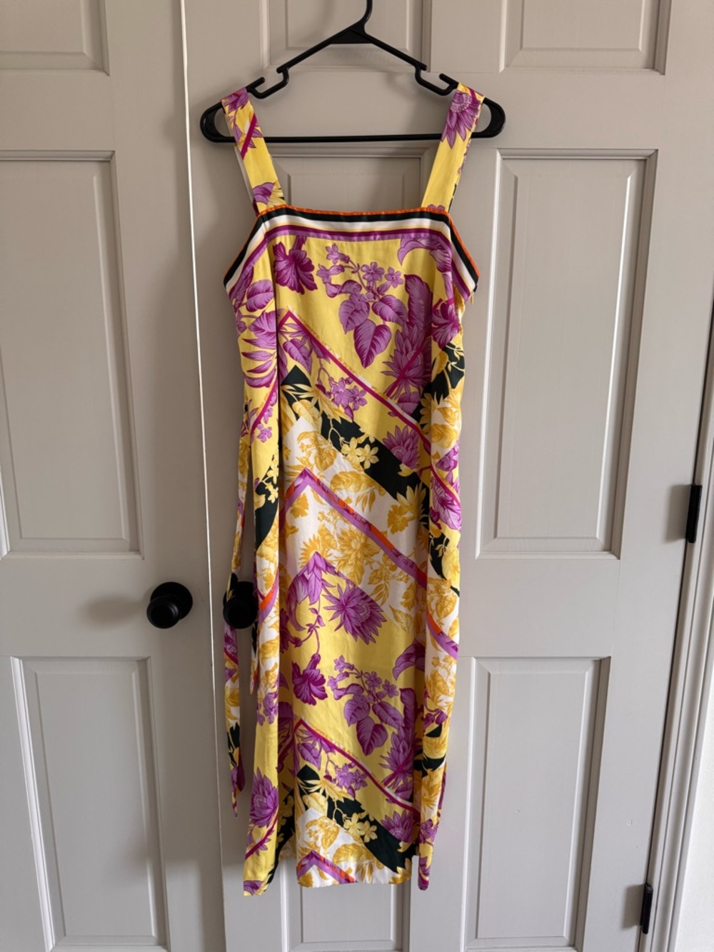 Ann Taylor floral dress size 6